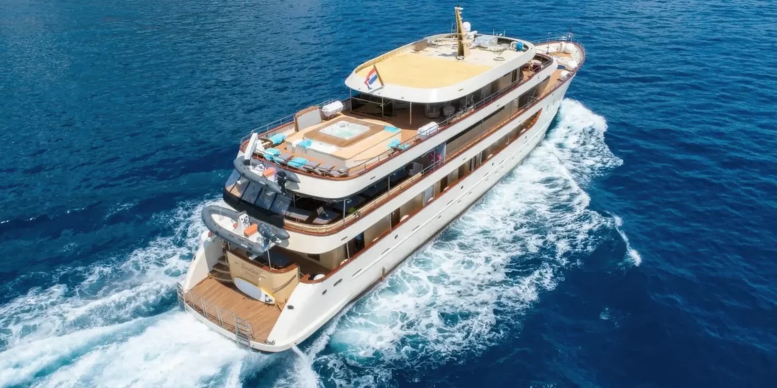 Luxury Immersive Ultra-Small-Ship Cruise in Croatia - Šibenik to Dubrovnik